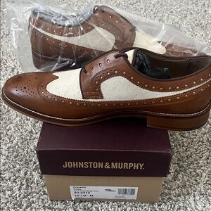 Johnston & Murphy Tan and Cream Oxfords